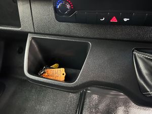 Mercedes-Benz Sprinter 2.0 317 CDI HD RWD L3 H2 - Image 2