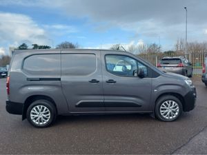 Citroen Berlingo LX BLUEHDI 100 LWB MY MY22.3 3DR - Image 3