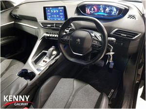 Peugeot 5008 *Deposit Taken* 1.6 HDI ALLURE 120BHP - Image 2