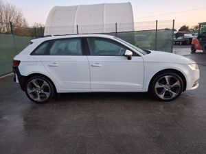2015 Audi A3  1.6 Tdi - Image 3