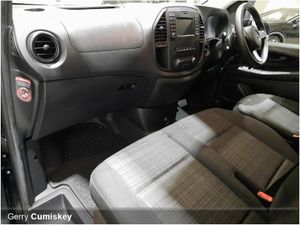 Mercedes-Benz V-Class 9 SEATER | AUTOMATIC | V200 - Image 4