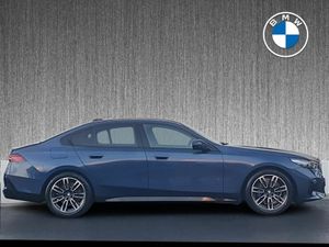 BMW 5-Series 2.0 - Image 3