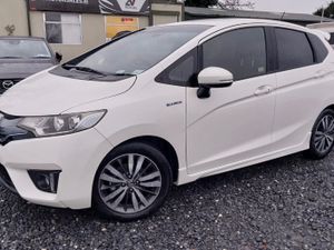 Honda Fit GP5 1.5 Petrol Hybrid 5DR Automatic - Image 2