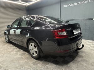 Skoda Octavia AMBITION 1.6 TDI 115HP DSG 4 4DR AUT - Image 2