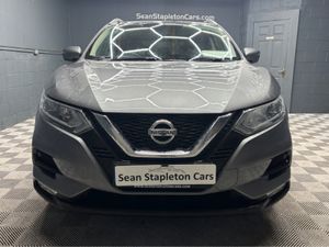 Nissan Qashqai 1.5 SV 18 4DR - Image 3