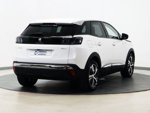 *96* 2022 Peugeot 3008 1.6 ALLURE AUTO - Image 4