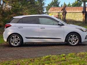 2019 Hyundai i20 1.2 Petrol Delux Plus - Image 4