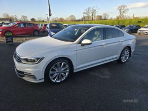 Volkswagen Passat R Line - Image 2