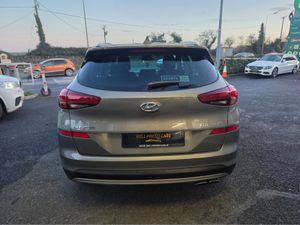 Hyundai Tucson IX35 EXECUTIVE PLUS 5DR - Image 3