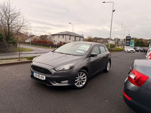 Ford Focus 2015 1.6 petrol automatic - Image 2