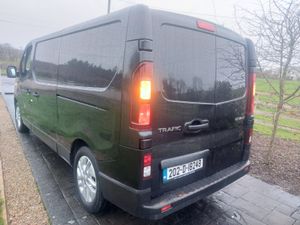 RENAULT TRAFIC 202' 💥 SPORT 💥 LWB - 120 BHP - Image 4