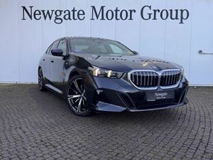 BMW 5-Series 530E M SPORT - Image 4
