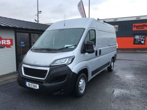 2019 Peugeot Boxer 335 PRO L2H2 BLUE H HDI PROFESS - Image 2