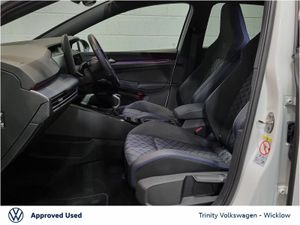 Volkswagen Golf ** R-LINE ** 1.5 TSI ** 150HP ** M - Image 4