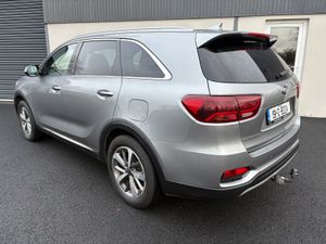 191 Kia Sorento K2 2.2 CRDI 7 Seater - Image 3