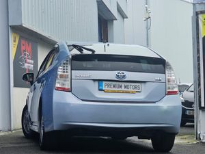 Toyota Prius - Image 3