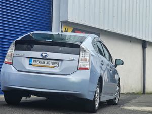 Toyota Prius - Image 4