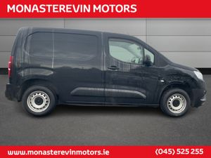 Toyota Proace CITY 1.5 GX SWB 650KG 3 3DR - Image 3