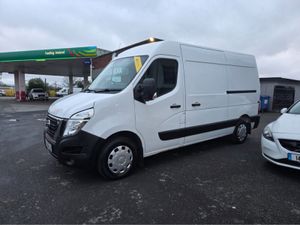 Nissan NV400 L2 H2 FWD 135 MY20 3DR - Image 2