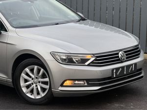 Volkswagen Passat CL 1.6 TDI MANUAL 6SPEED FWD 120 - Image 3