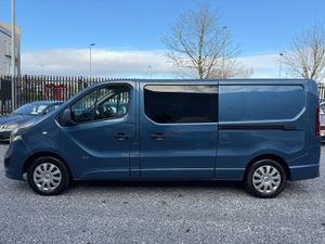 2015 (151) Opel Vivario Doublecab Sportive 2900 - Image 4