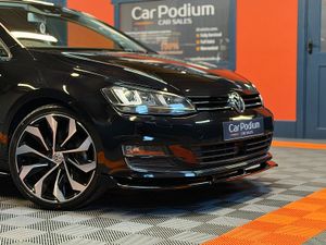2014 Volkswagen Golf Highline 1.4TSi Auto  LEATHER - Image 2
