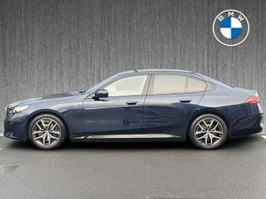 BMW i5 eDrive40 M Sport Saloon - Image 4