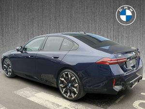 BMW i5 M60 Saloon - Image 3
