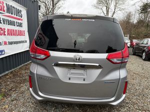 Honda Freed **2016** - Image 2