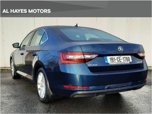 Skoda Superb **AUTO**STYLE MODEL**2.0 TDI 150BHP - Image 3