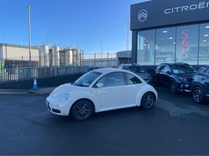 Volkswagen Beetle 1 4 HIGHLINE 75BHP 3DR 1.4 // HI - Image 4