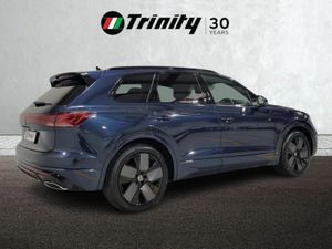 Volkswagen Touareg ** 261 ** TOUAREG ** R-LINE ** - Image 3