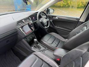 Volkswagen Tiguan R-LINE 2.0TDI 150HP DSG - Image 3