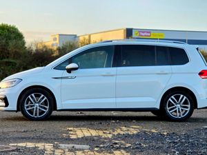 2016 VW Touran Automatic R Line 1.4 Petrol - Image 3