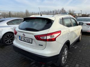 16 Qashqai Acenta 1.5 Diesel 140k miles Starting - Image 3