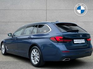 BMW 5-Series 520d SE Touring - Image 3