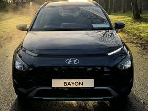 Hyundai Bayon Premium Auto - 2023 - Image 2