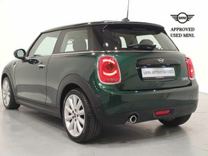 Mini Cooper 3-Door Cooper Classic - Image 3