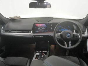 BMW iX1 eDrive20 M Sport - Image 4