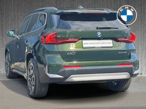BMW iX1 eDrive20 xLine - Image 3