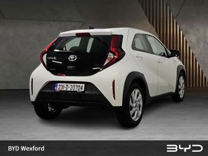 Toyota Aygo X 1.0 Pulse - Image 4