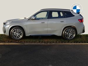 BMW iX1 iX1 eDrive20 M Sport - Image 3