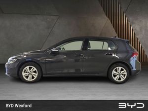 Volkswagen Golf  2.0 TDI 115HP Life (Tiny Mileage) - Image 4