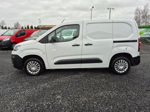CITREON BERLINGO ENTERPRISE INCLUDES VAT - Image 3