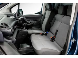 Citroen Berlingo Enterprise Plus Long 1.5 Diesel 1 - Image 4