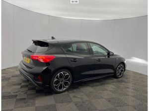 Ford Focus ST-LINE X TDCI - Image 2