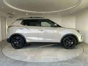 KGM Tivoli 1.5 K40 5dr Auto - Image 4