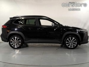 Toyota Corolla Cross 2.0 Hybrid GRS Hatchback - Image 2