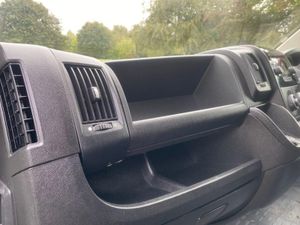 Citroen Relay 2.0Hdi 3.5t. 4.5m. Curtainside - Image 4