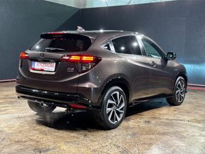 Honda Vezel 1.5 AUTOMATIC HYBRID - RS EDITION - AL - Image 4